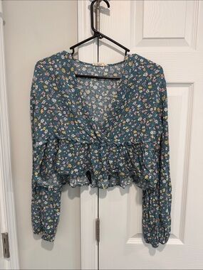 Women's Floral V-Neck Cropped Peplum Blouse
